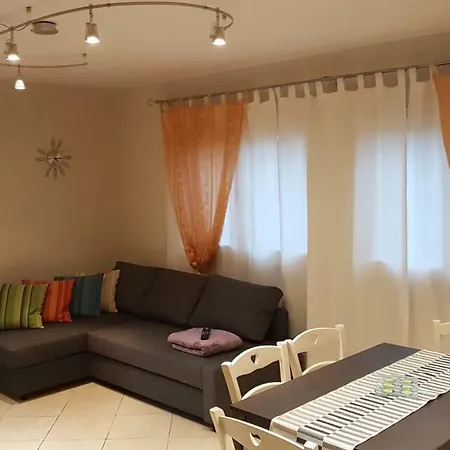 Rainbow House Appartamento *